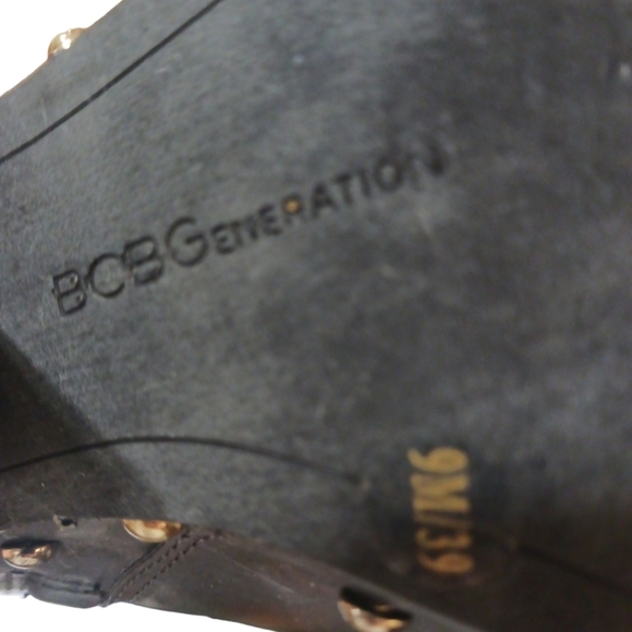 BCBGeneration Black Studded Bootie Ankle Boot Women's Size 9 - Picture 10 of 14